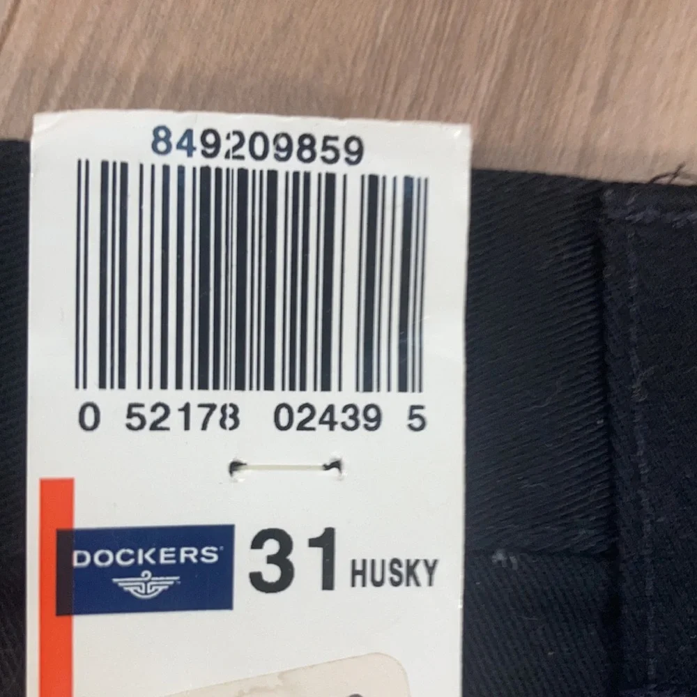 Dockers pleated 100% cotton black pant size 31 Husky - Picture 9 of 12